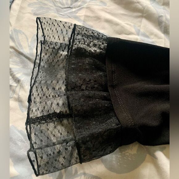 Lacy blouse  - Picture 5 of 5